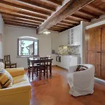 Tenuta Pakravan Papi 4* Riparbella
