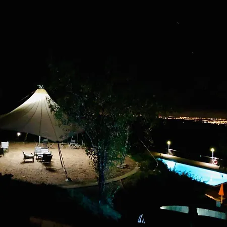 Tenuta Pakravan Papi 4* Riparbella