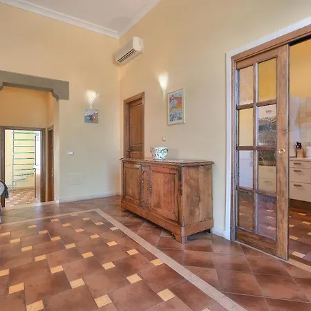 Aparthotel Tenuta Pakravan Papi