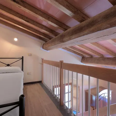 Tenuta Pakravan Papi 4*