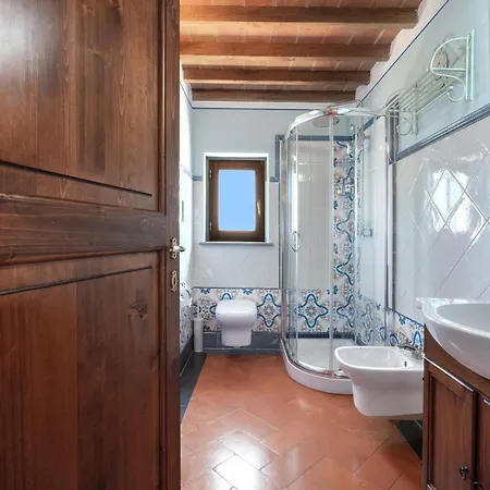 Aparthotel Tenuta Pakravan Papi Riparbella