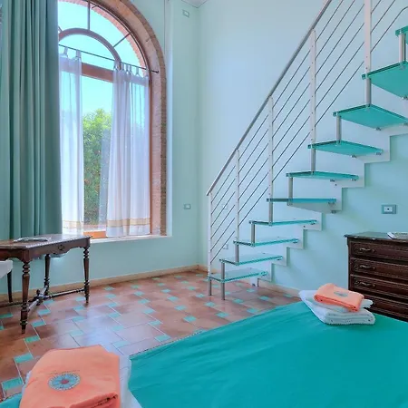 Aparthotel Tenuta Pakravan Papi