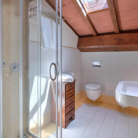 Aparthotel Tenuta Pakravan Papi
