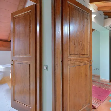 Aparthotel Tenuta Pakravan Papi